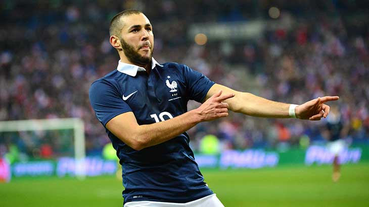 benzema-france-celebration-new.jpg