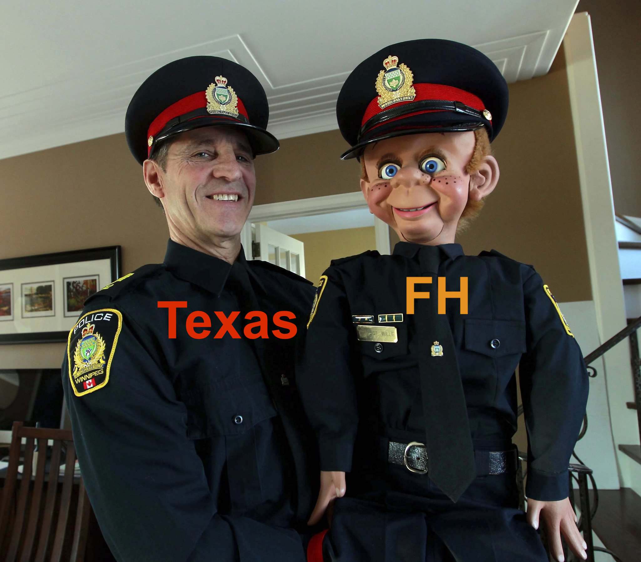 158697