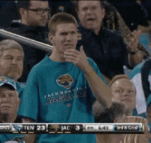 tenor (34).gif